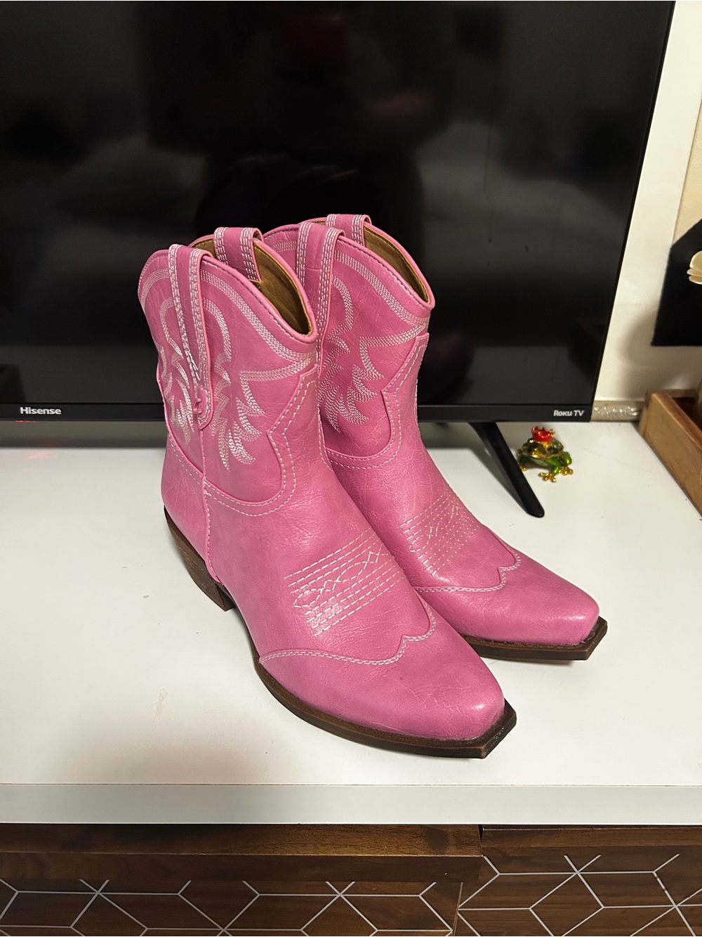 Circus by Sam Edelman Pink Western Embroidered Cowboy Boots